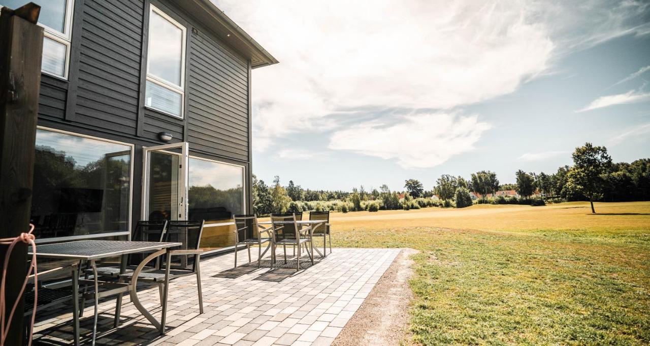 Saxnäs Ferieboende L Sara Färjestaden Exterior foto